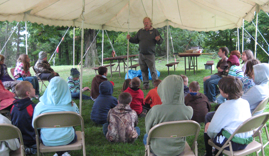 Bob Berg leads an elementary workshop in Vermont