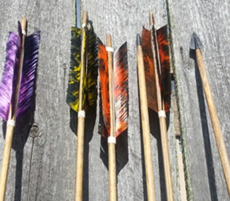 Seven foot hunting darts manufactured in the Thunderbird Atlatl shop. Darts are shipped with field points for practice. Hunting points are included in the package to be attached when ready for use.